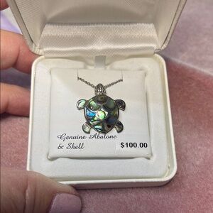 Sterling Silver Abalone Turtle Pendant Necklace. BNWOT